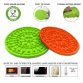 Yuming Factory Silicone Dog Food Mat Dog Slow Feeder, Pet Dog Lick Pad, Bath Washing Distraction Dog Lick Mat